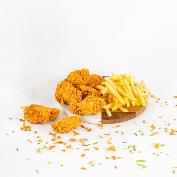 5 Aripioare + Cartofi Prajiti